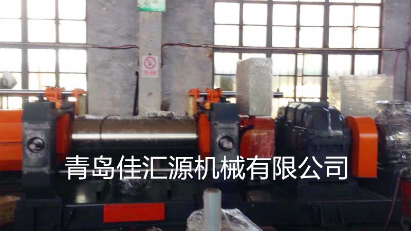 22寸開(kāi)放式煉膠機(jī)-硬齒面式開(kāi)煉機(jī)